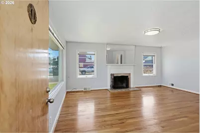 1000 W 9th St, The Dalles, OR 97058 - Photo 8