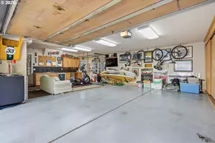 292 N Lotus Isle Dr, Portland, OR 97217 - Photo 44