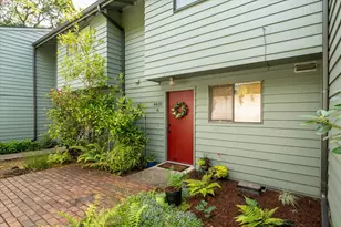 4431 Fox Hollow Rd, Eugene, OR 97401 - Photo 2