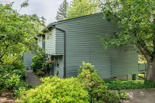 4431 Fox Hollow Rd, Eugene, OR 97401 - Photo 26