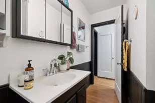 2331 SE 70th Ave, Portland, OR 97215 - Photo 8