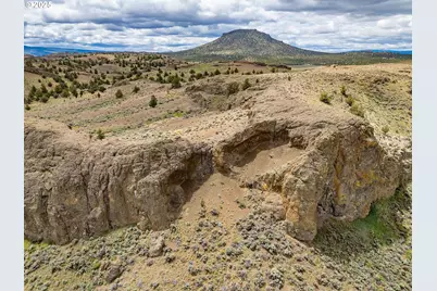 82678 Shotgun Pass Ln, Christmas Valley, OR 97641 - Photo 34