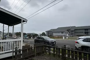 714 NW Coast St, Newport, OR 97365 - Photo 2