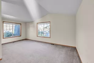 1160 SW Goucher St, McMinnville, OR 97128 - Photo 8