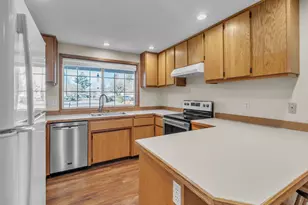 1160 SW Goucher St, McMinnville, OR 97128 - Photo 12