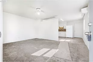 1121 Spruce St, Sweet Home, OR 97386 - Photo 16
