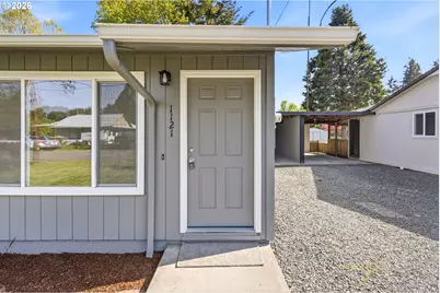 1121 Spruce St, Sweet Home, OR 97386 - Photo 4