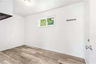 1121 Spruce St, Sweet Home, OR 97386 - Photo 8