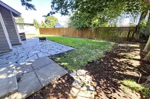 1145 S 6th St, Harrisburg, OR 97446 - Photo 16