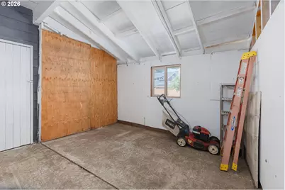 1409 NW 14th St, Lincoln City, OR 97367 - Photo 12