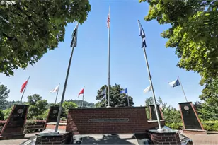 318 NE Roberts Ave, Gresham, OR 97030 - Photo 34