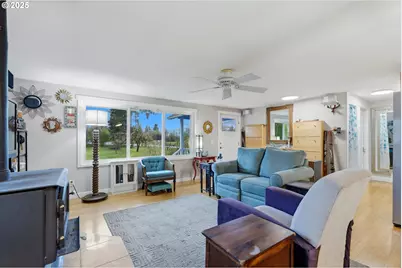 120 Sandy Bend Rd, Castle Rock, WA 98611 - Photo 12