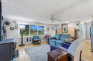 120 Sandy Bend Rd, Castle Rock, WA 98611 - Photo 12