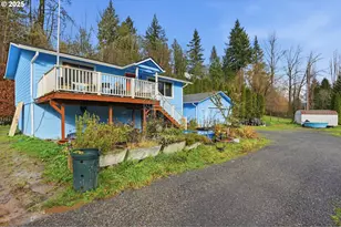 120 Sandy Bend Rd, Castle Rock, WA 98611 - Photo 4