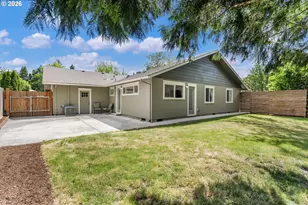 19065 NW Astoria Dr, Portland, OR 97229 - Photo 36