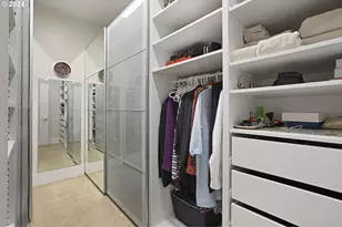 1001 NW Lovejoy St, Portland, OR 97209 - Photo 22