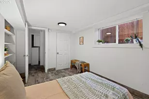 2817 NE Weidler St, Portland, OR 97232 - Photo 20