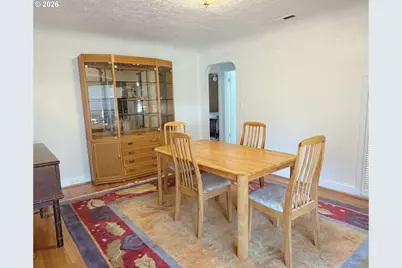 11016 NE Fargo St, Portland, OR 97220 - Photo 6