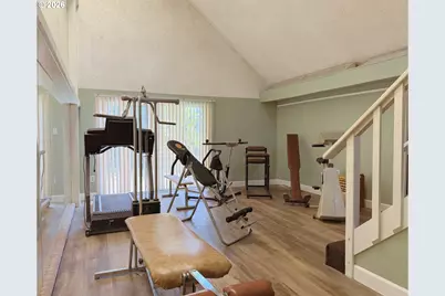 11016 NE Fargo St, Portland, OR 97220 - Photo 20