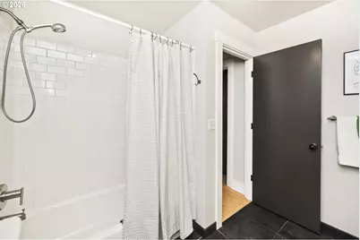 2301 SE Caruthers St #1, Portland, OR 97214 - Photo 14