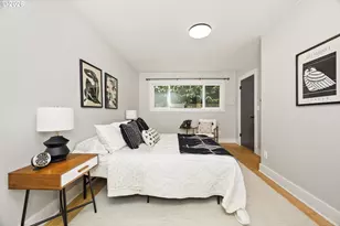 2301 SE Caruthers St, Portland, OR 97214 - Photo 12