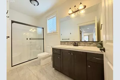 13526 SE Ellen Dr, Clackamas, OR 97015 - Photo 12