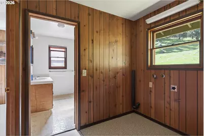 1349 Willis Creek Rd, Winston, OR 97496 - Photo 38