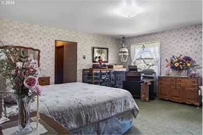 1349 Willis Creek Rd, Winston, OR 97496 - Photo 20