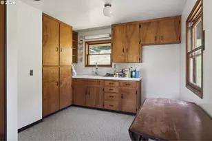 1349 Willis Creek Rd, Winston, OR 97496 - Photo 36