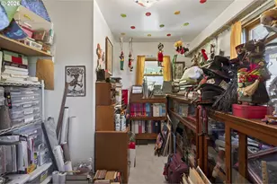 1349 Willis Creek Rd, Winston, OR 97496 - Photo 28