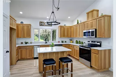 721 SE Forest Glen Rd, Estacada, OR 97023 - Photo 6