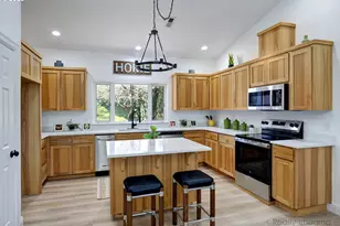 721 SE Forest Glen Rd, Estacada, OR 97023 - Photo 6