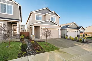 719 NW 178th St, Ridgefield, WA 98642 - Photo 2