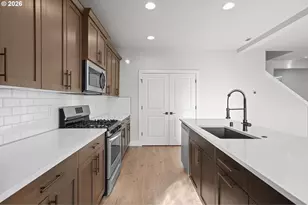 719 NW 178th St, Ridgefield, WA 98642 - Photo 16