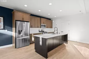 719 NW 178th St, Ridgefield, WA 98642 - Photo 14