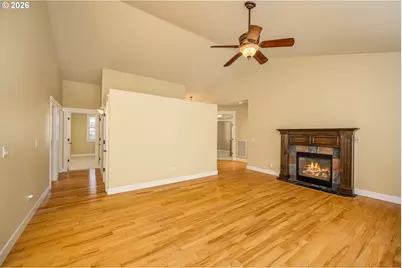 2620 NW Brockway Rd, Winston, OR 97496 - Photo 6