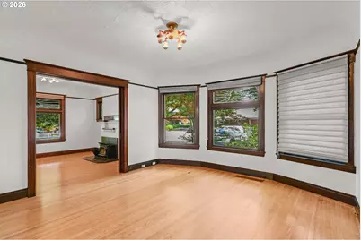 1534 SE Taylor St, Portland, OR 97214 - Photo 10