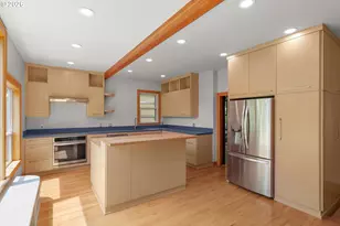 1534 SE Taylor St, Portland, OR 97214 - Photo 14