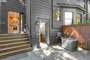 1534 SE Taylor St, Portland, OR 97214 - Photo 32