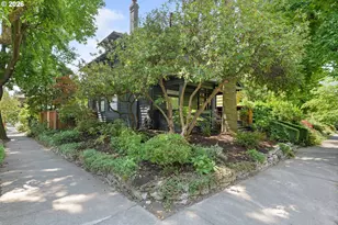 1534 SE Taylor St, Portland, OR 97214 - Photo 2