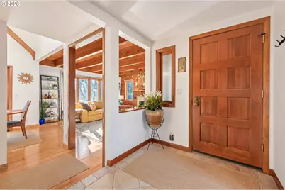 2311 Douglas Dr, Eugene, OR 97405 - Photo 8