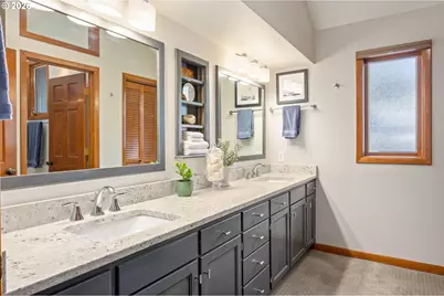 2311 Douglas Dr, Eugene, OR 97405 - Photo 26