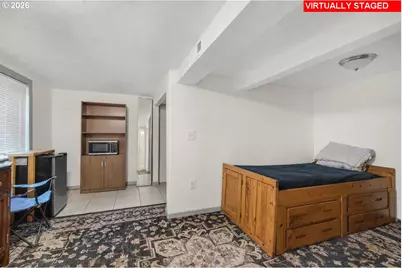 16816 SE Stark St, Portland, OR 97233 - Photo 10