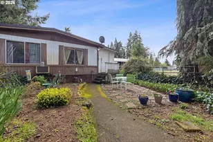 33986 Mobile Ln, Scappoose, OR 97056 - Photo 18