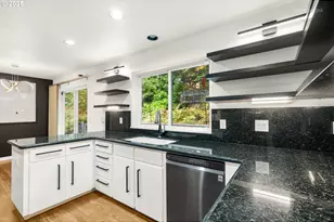 600 Maple St, Lake Oswego, OR 97034 - Photo 18