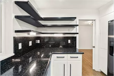 600 Maple St, Lake Oswego, OR 97034 - Photo 16