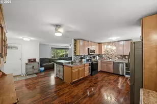 510 S Cammann St, Coos Bay, OR 97420 - Photo 10