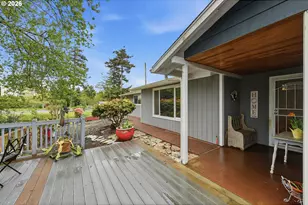 510 S Cammann St, Coos Bay, OR 97420 - Photo 6