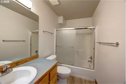 303 Avenue C, Seaside, OR 97138 - Photo 18