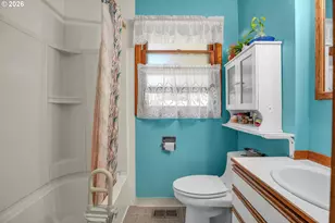 2249 SE 185th Ave, Portland, OR 97233 - Photo 20